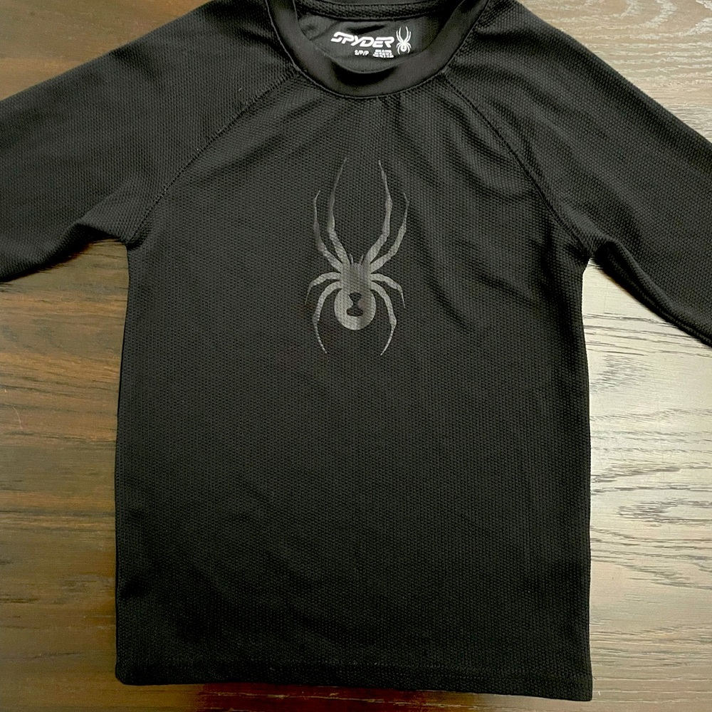 Boys size Small Spyder long sleeve